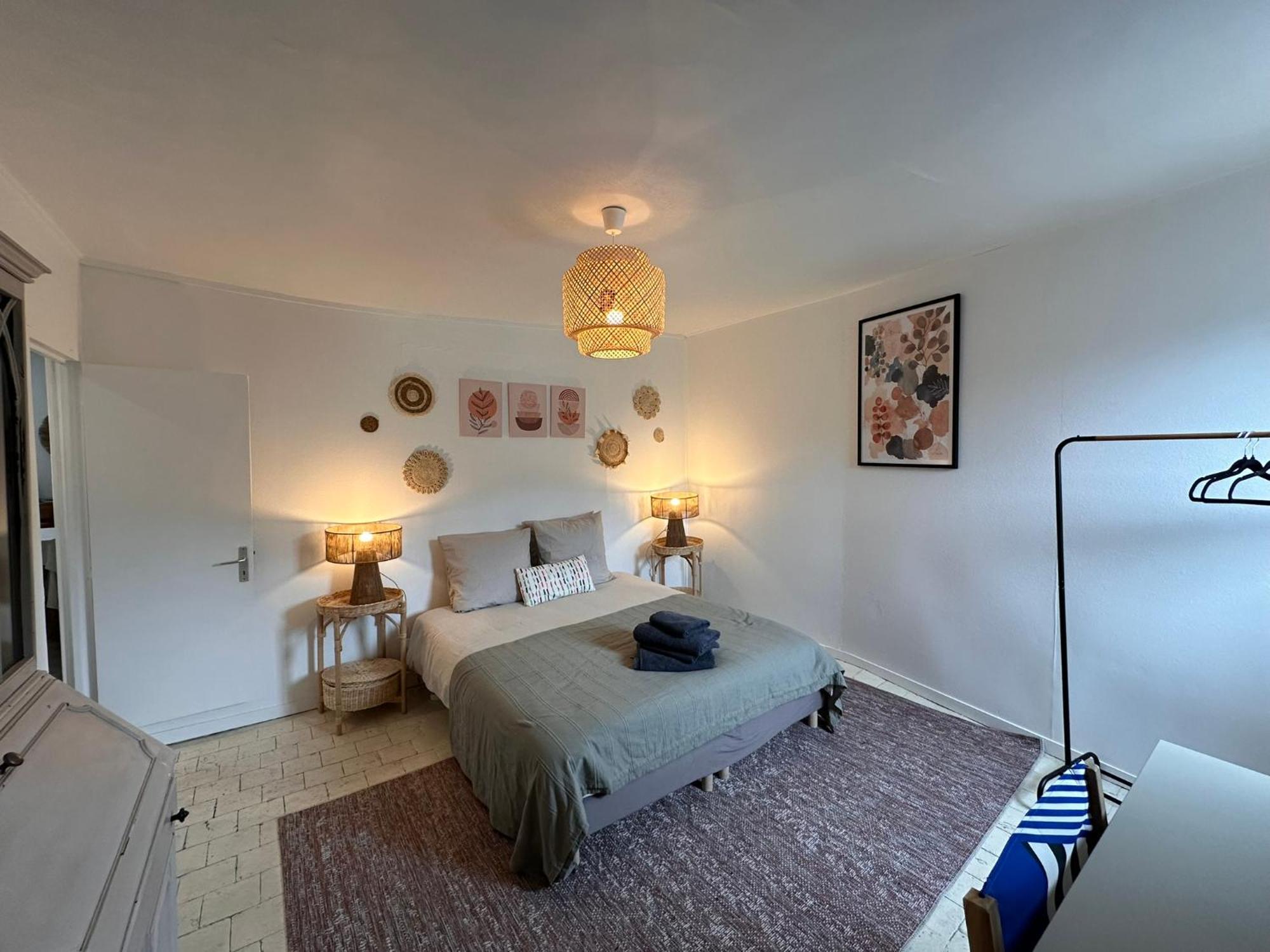 Large Apartment In City Center 翁弗勒尔 外观 照片