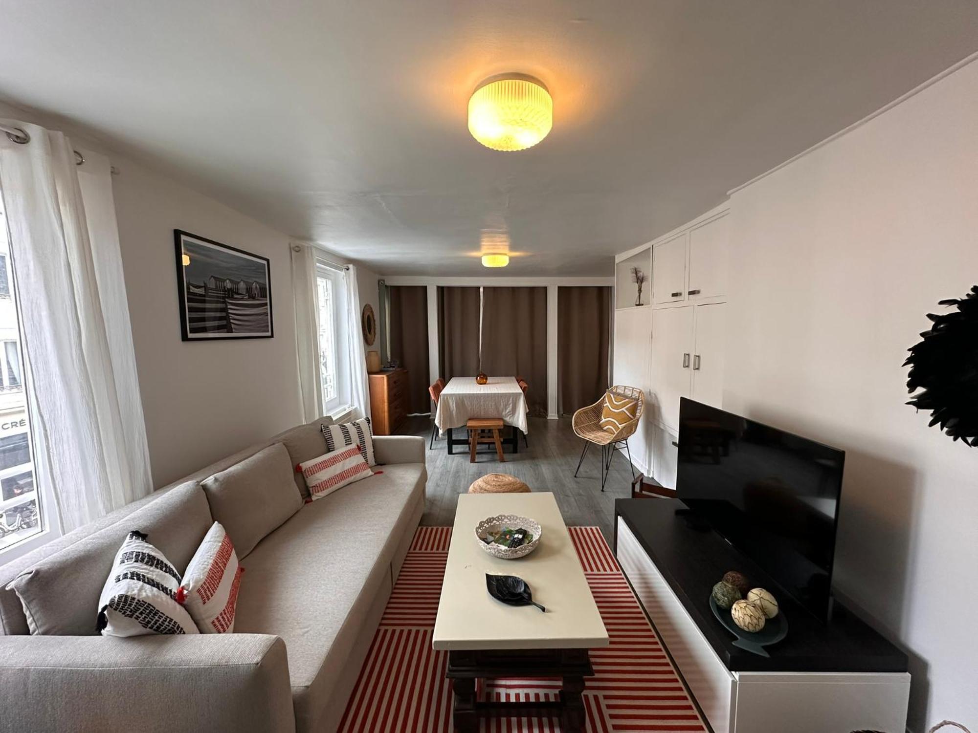Large Apartment In City Center 翁弗勒尔 外观 照片